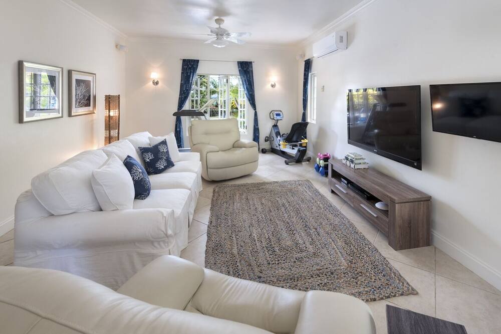 Photo of Livingroom in Mullins