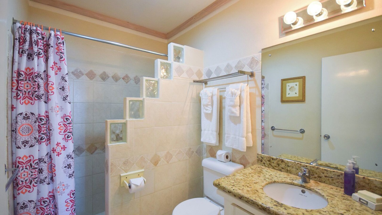 Photo of Bathroom in Saint Lawrence