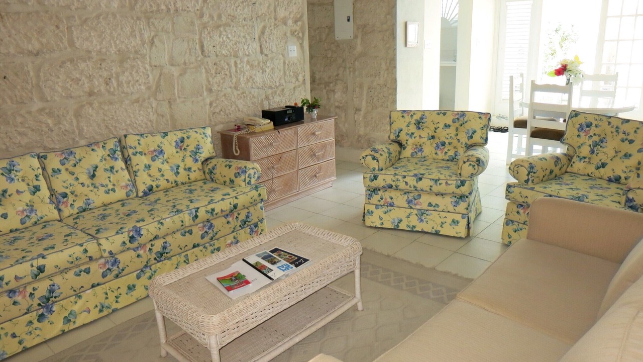 Photo of Livingroom in Silver Sands