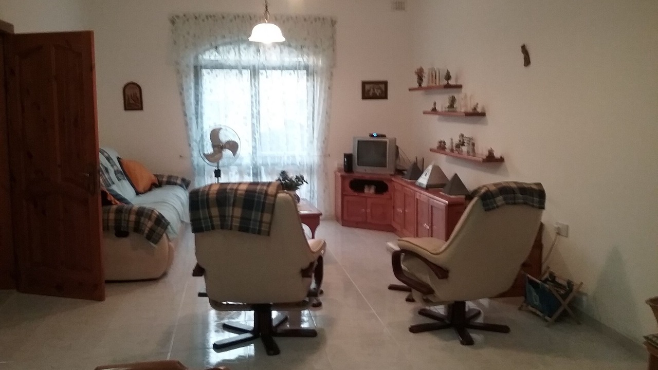 Photo of Livingroom in Nadur