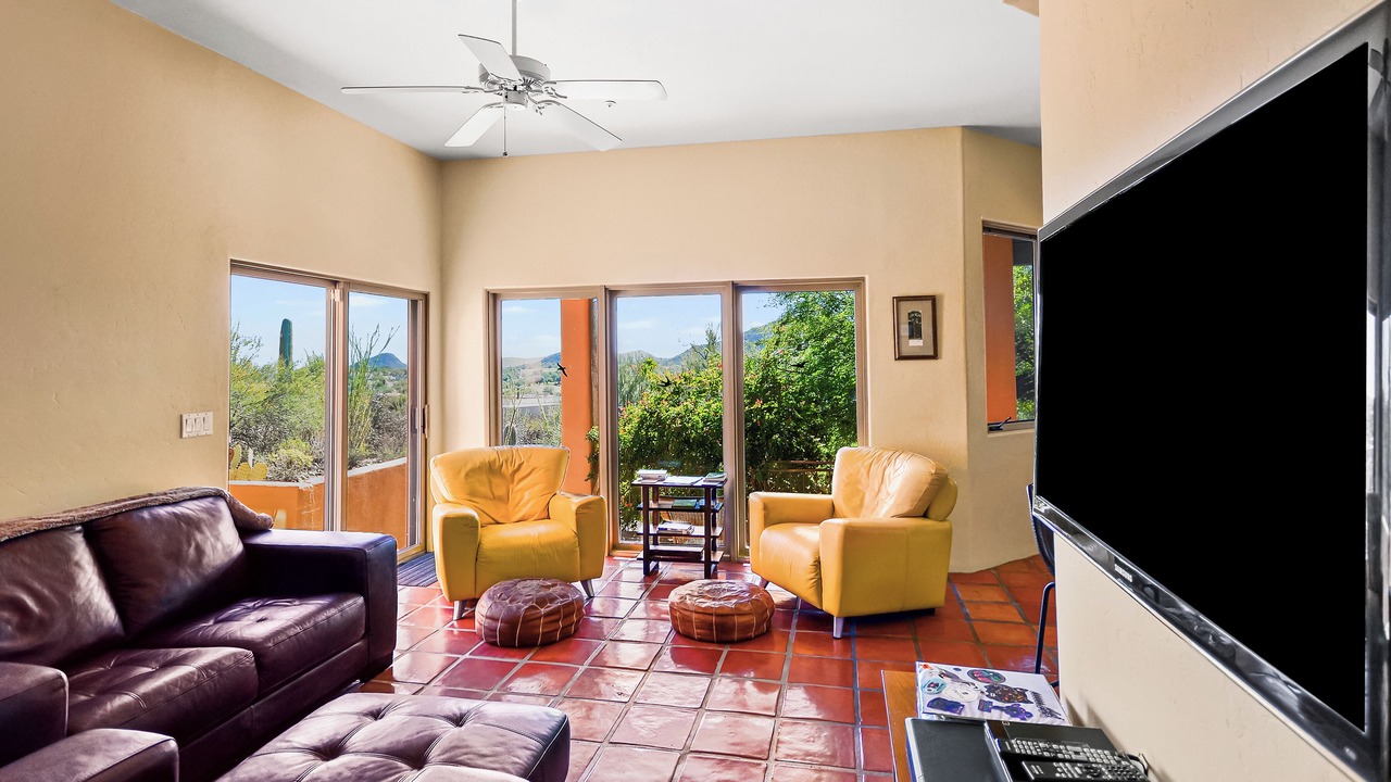 Photo of Livingroom in Starr Pass