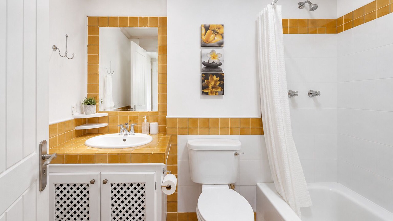 Photo of Bathroom in Merlin Bay