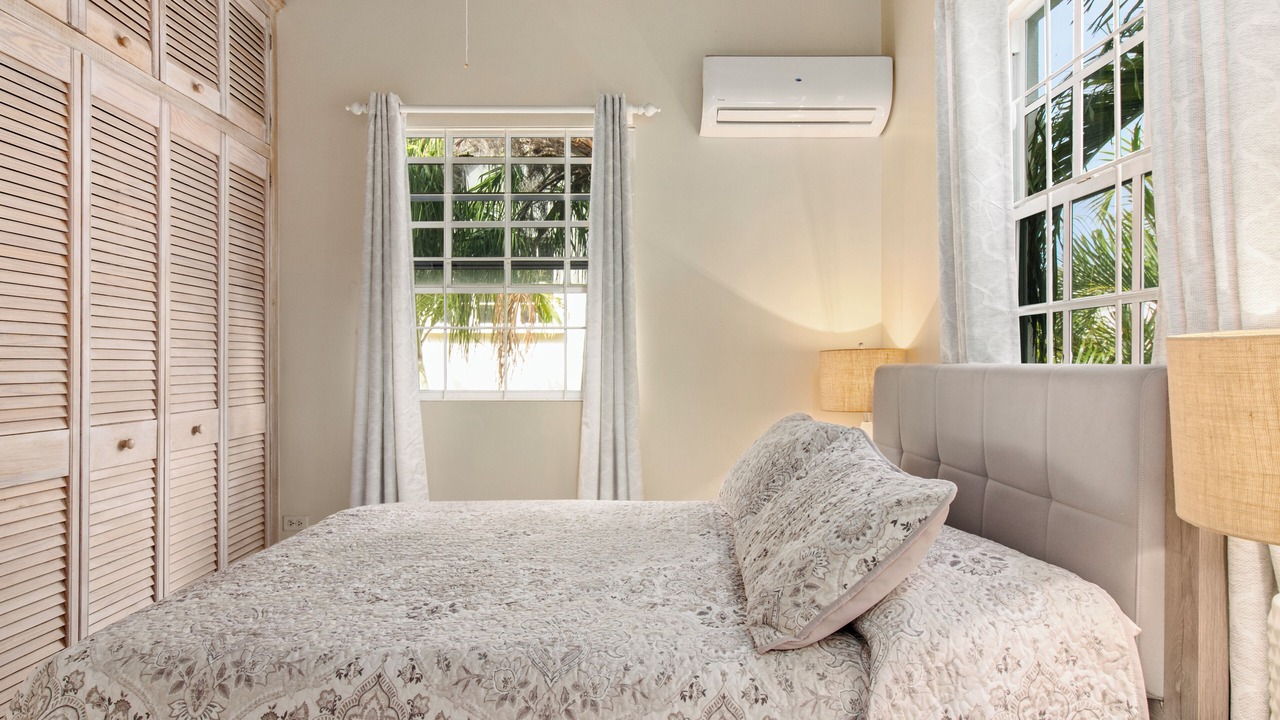 Photo of Bedroom in Blue Waters