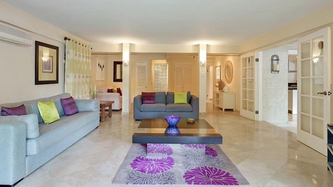 Photo of Livingroom in Old Trees Bay