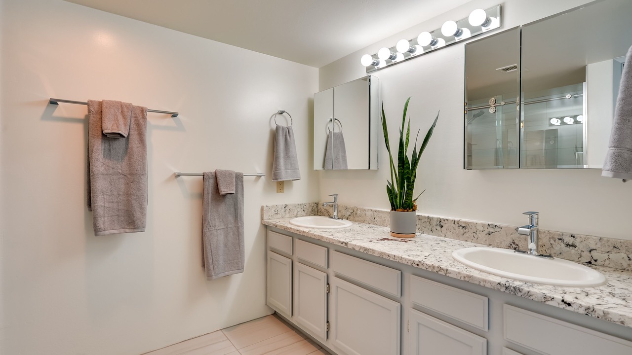 Photo of Bathroom in Starr Pass