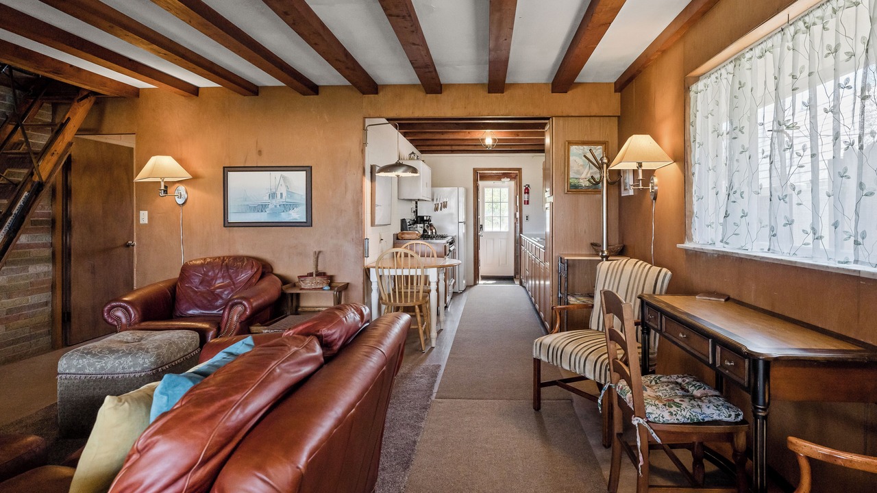 Photo of Livingroom in Port Sheldon