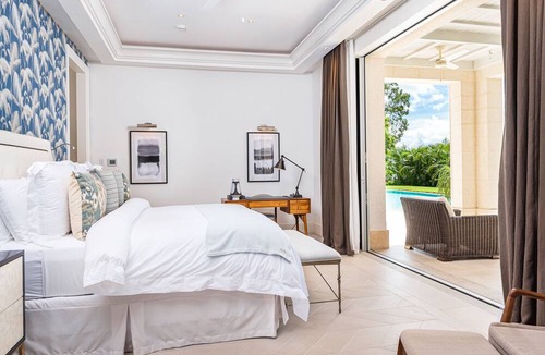 Sunset Crest Villa | Villa Tamarindo is a Luxury 4 Bedroom Property in Holetown, St James