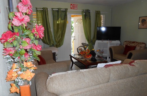 Silver Hill Hostel | JO J'S Hostel