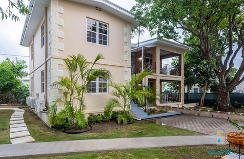 Dover Apartment | Garden Apartment Near Dover Beach, Patio & BBQ