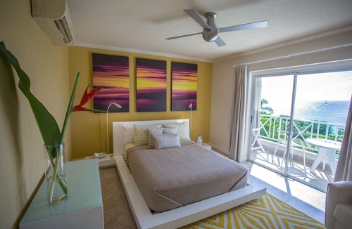 Durants Apartment | Designer Penthouse - Amazing Views & Location
