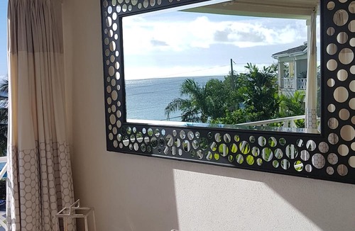 Durants Apartment | Designer Penthouse - Amazing Views & Location