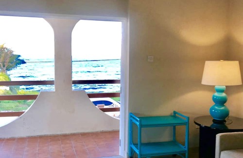 Oistins Apartment | Ocean facing spacious One Bedroom Apt two minutes walk to the beach