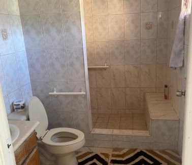 Westmoreland Apartment | Pondbottom Apartments Hotel