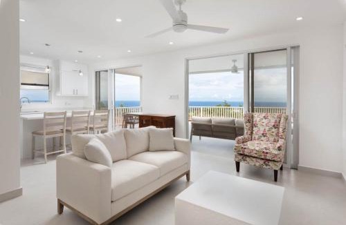 Deanes House | Golf Retreat Near Apes Hill & Royal Westmoreland
