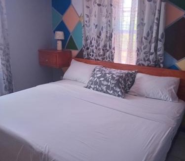 Oistins House | Love Den