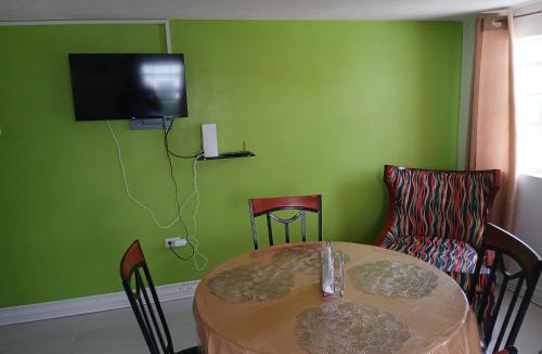 Parish Land Apartment | Cosy Corner under the Hill