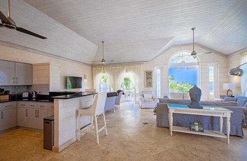 Merlin Bay Villa | Royal Villa 12