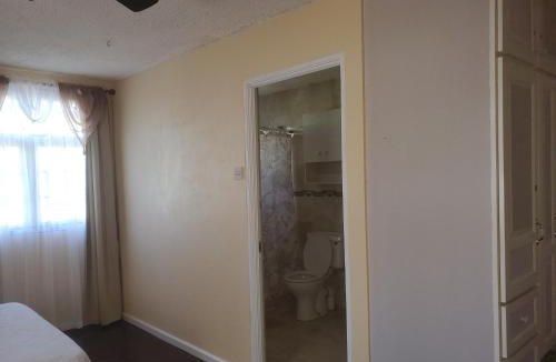 Hill Crest Apartment | Atlantic Breezes
