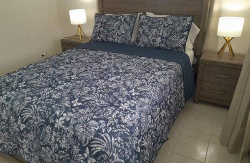 Hastings Apartment | Apt 1 Lynsted - Newly renovated 2 bed 1 bath