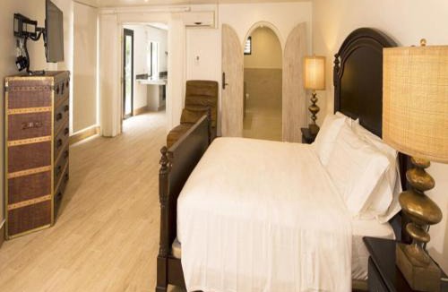 Lancaster Villa | Martello House 6 beds