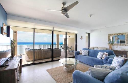 Saint Lawrence Apartment | Beachfront Luxury with Incredible Ocean Views apts by Bluescape