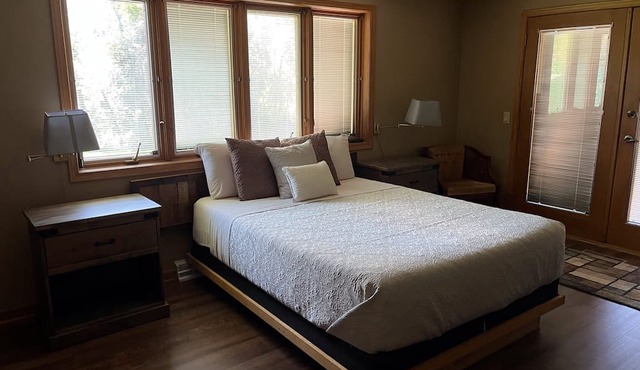 Authentic Swiss Chalet w/private saltwater pool, sauna, grill, fire pit & more in New Glarus