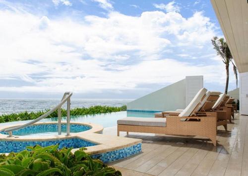 Beach House on the East Coast, East Resort